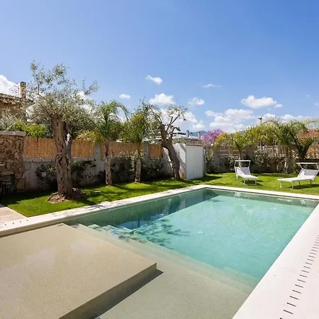 Villa Adalgisa - Luxury Private Pool And Garden