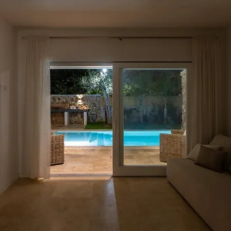 Adalgisa - Luxury Private Pool And Garden